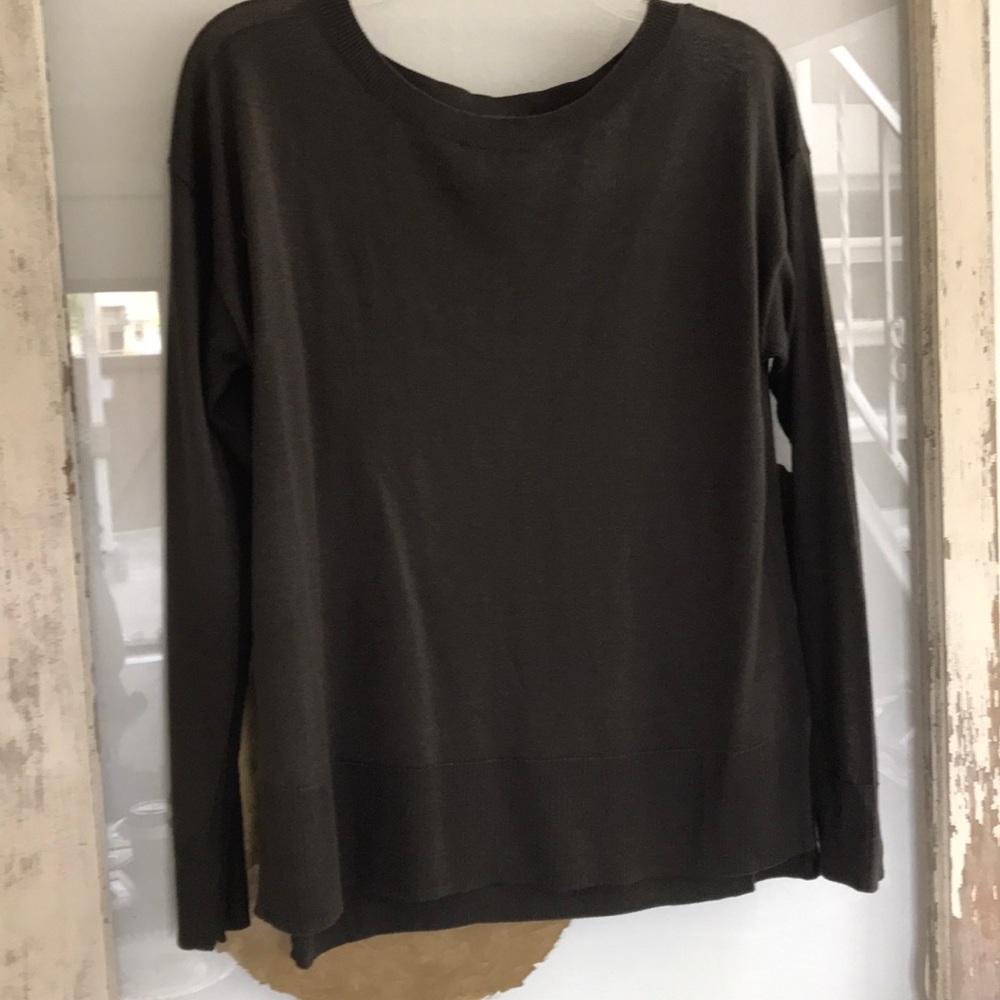H&M lightweight knit.